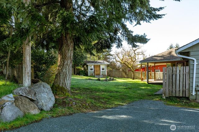 5443 Pleasant View Lane, Freeland, WA 98249
