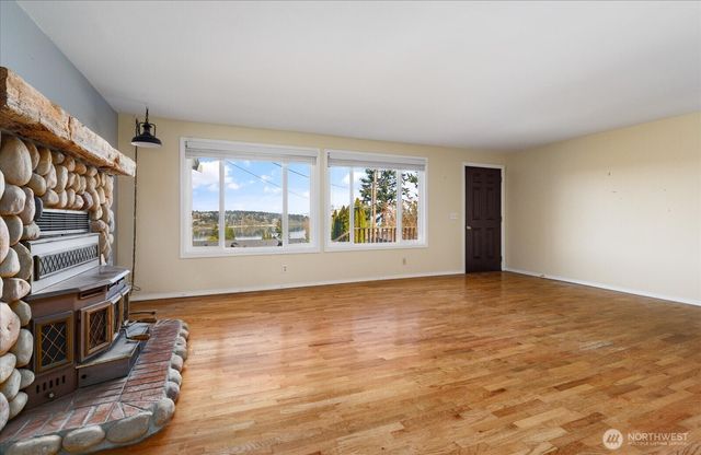 5443 Pleasant View Lane, Freeland, WA 98249