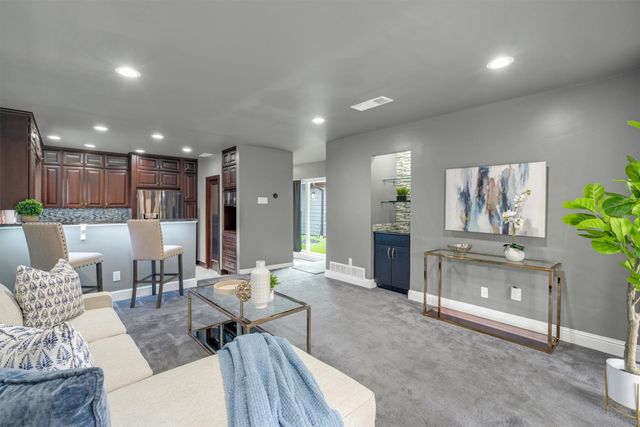 16815 Davenport Road, Dallas, TX 75248