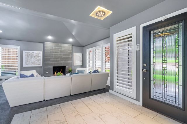 16815 Davenport Road, Dallas, TX 75248