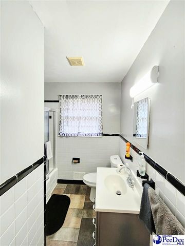 1321 E Washington Street, Dillon, SC 29536