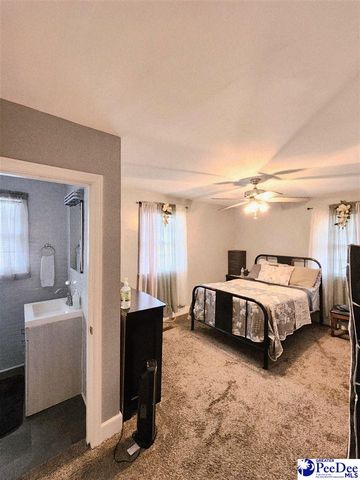 1321 E Washington Street, Dillon, SC 29536