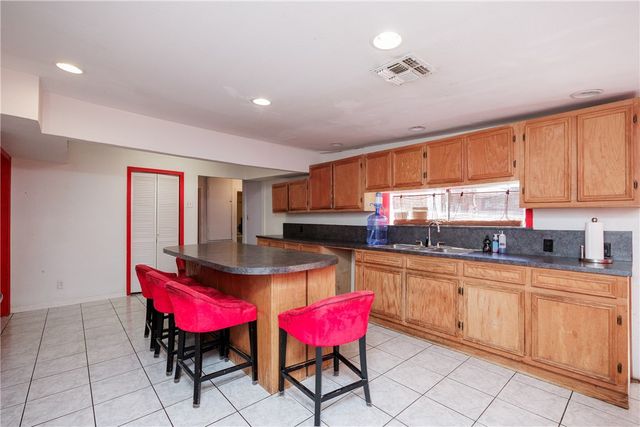 4825 Monette Dr, Corpus Christi, TX 78412