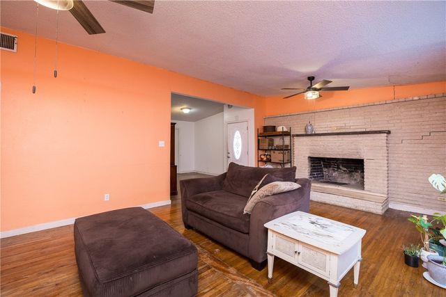 4825 Monette Dr, Corpus Christi, TX 78412