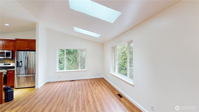 10 Sandalwood Circle, Bellingham, WA 98229