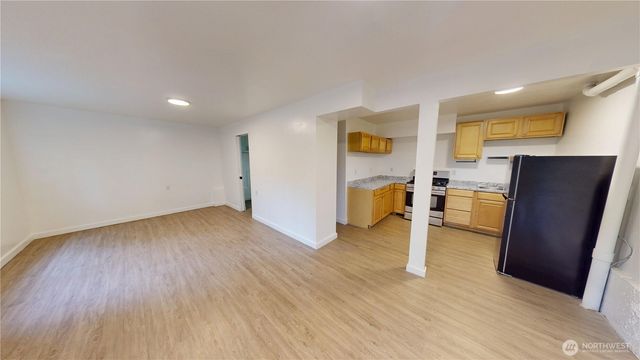 10 Sandalwood Circle, Bellingham, WA 98229