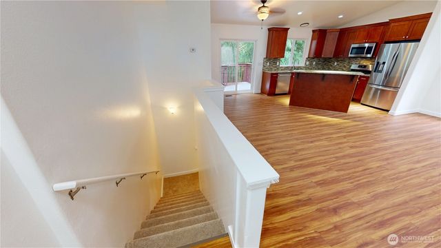 10 Sandalwood Circle, Bellingham, WA 98229