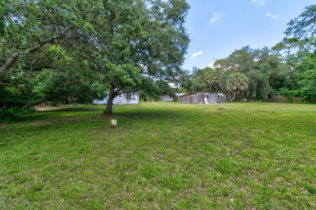 332 SW Salerno Road, Stuart, FL 34997
