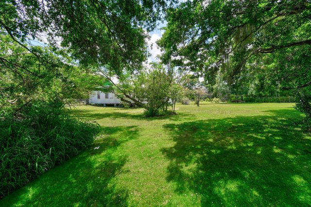 332 SW Salerno Road, Stuart, FL 34997