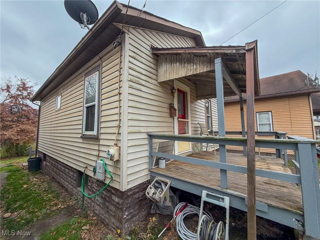 1705 Cleveland Avenue, East Liverpool, OH 43920