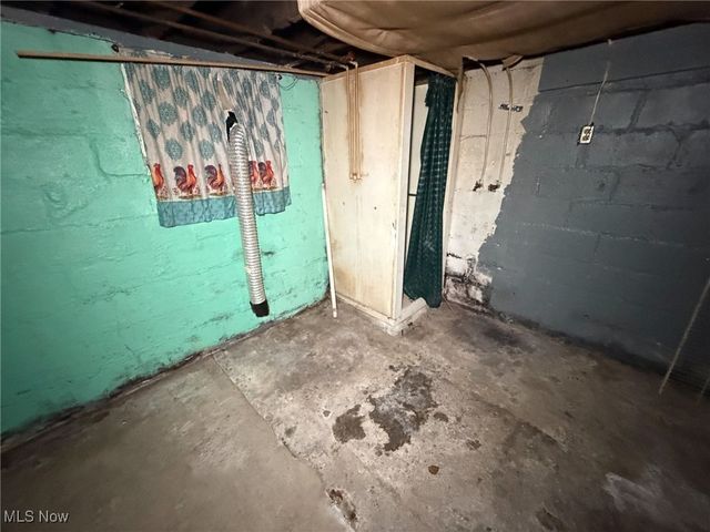 1705 Cleveland Avenue, East Liverpool, OH 43920