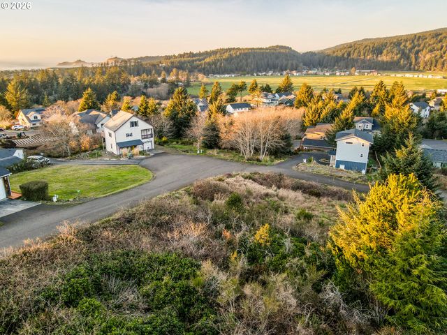 Valley View Dr, Pacific City, OR 97135