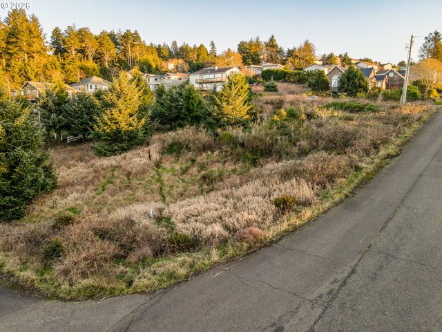 Valley View Dr, Pacific City, OR 97135