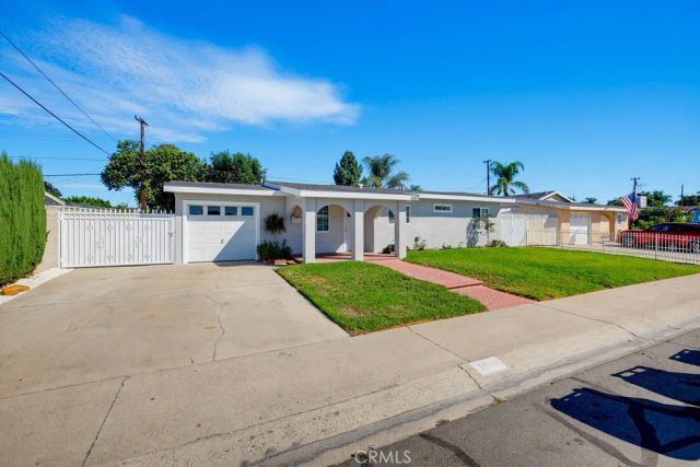 1403 E Florida, Anaheim, CA 92805