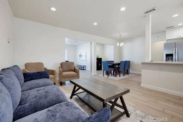 1403 E Florida, Anaheim, CA 92805