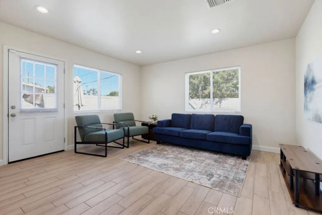1403 E Florida, Anaheim, CA 92805