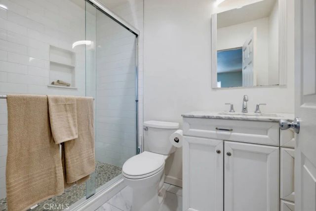 1403 E Florida, Anaheim, CA 92805