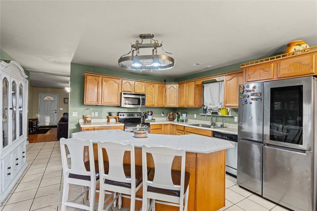 288 Eastport Lane, Springdale, AR 72764