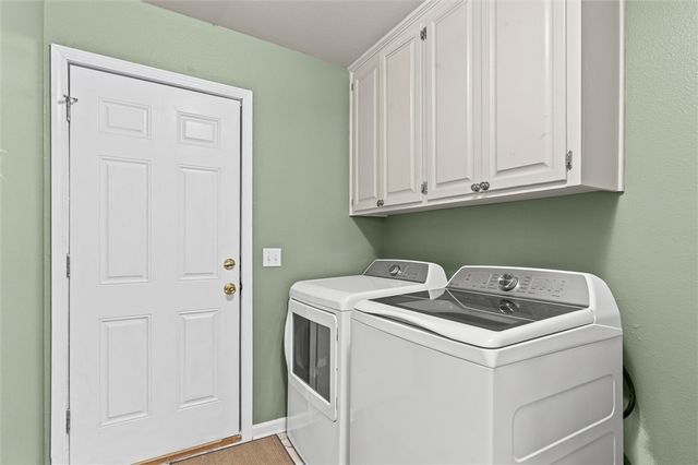 288 Eastport Lane, Springdale, AR 72764