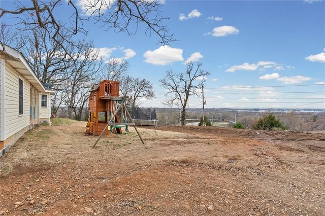 288 Eastport Lane, Springdale, AR 72764