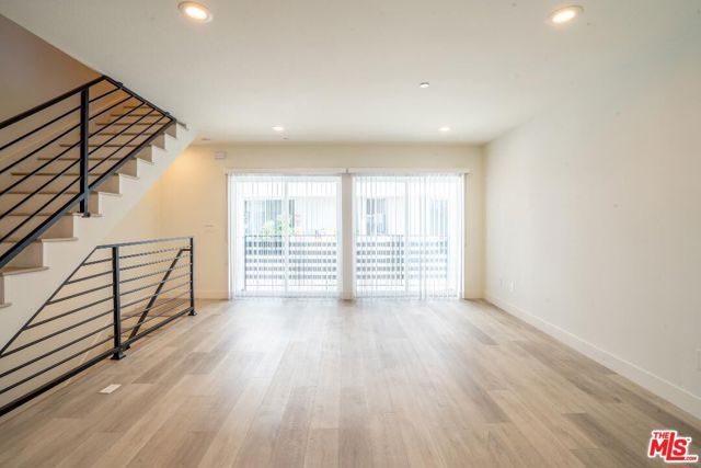 608 N Gramercy Place, Los Angeles, CA 90004