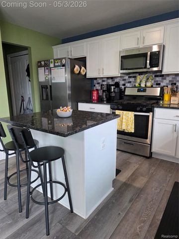 683 Goldfinch Lane, Milan, MI 48160