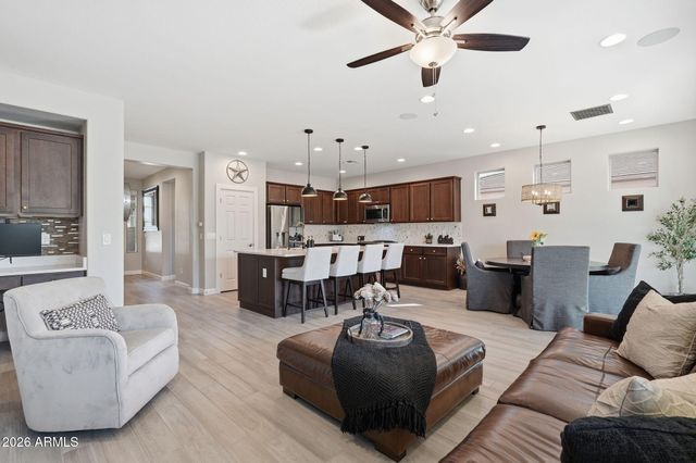 217 E LEMON Lane, Queen Creek, AZ 85140