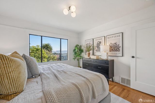 324 Gennessee Street, San Francisco, CA 94112