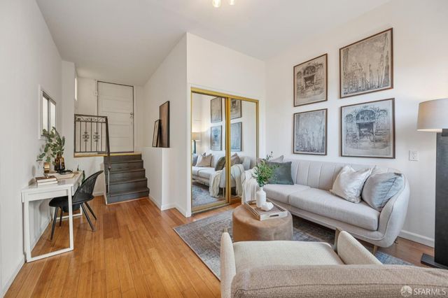 324 Gennessee Street, San Francisco, CA 94112