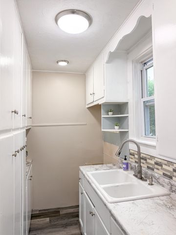64 Laval Street, Manchester, NH 03102