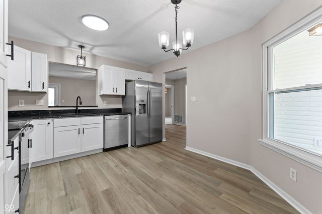 5839 Prairie Meadow Drive, Indianapolis, IN 46221