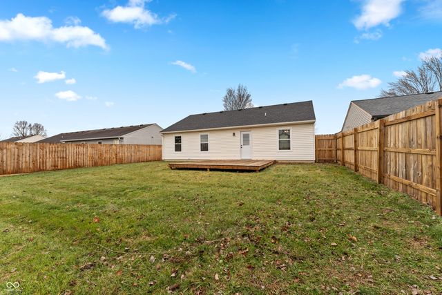 5839 Prairie Meadow Drive, Indianapolis, IN 46221