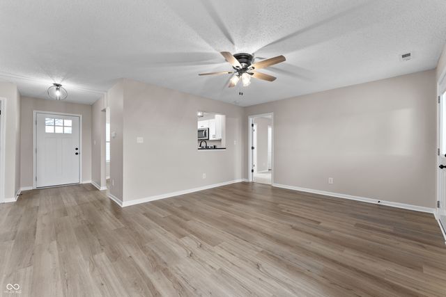 5839 Prairie Meadow Drive, Indianapolis, IN 46221