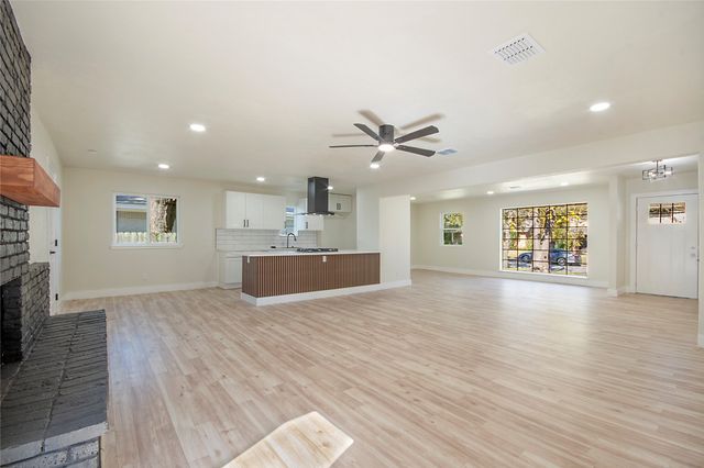 1212 Willow Glen Drive, Dallas, TX 75232