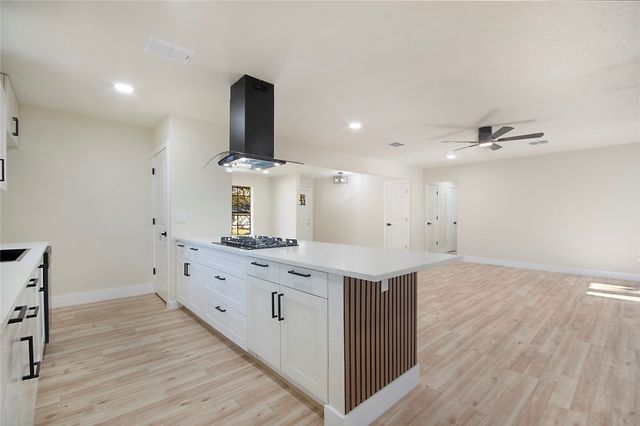 1212 Willow Glen Drive, Dallas, TX 75232