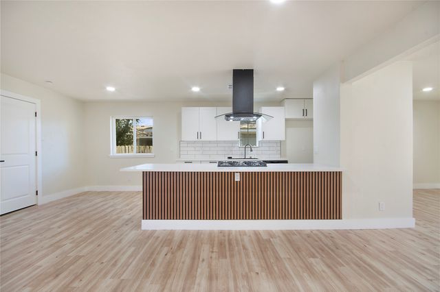 1212 Willow Glen Drive, Dallas, TX 75232