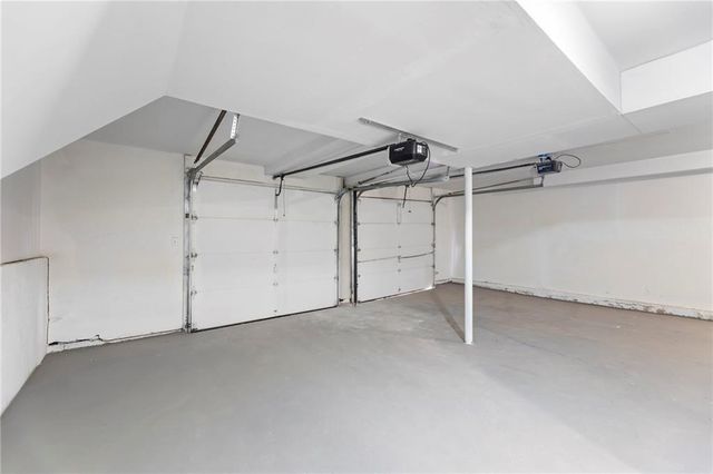 1421 E Stagecoach Drive, Olathe, KS 66062