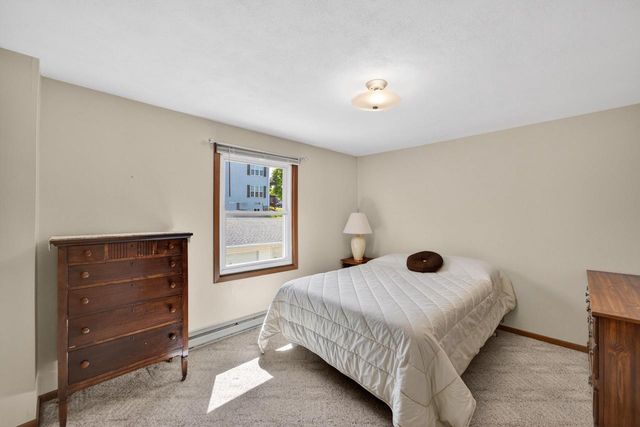 207 N Brookwood Drive, Mount Horeb, WI 53572