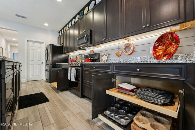 48 INDIAN GRASS Drive, St. Johns, FL 32259