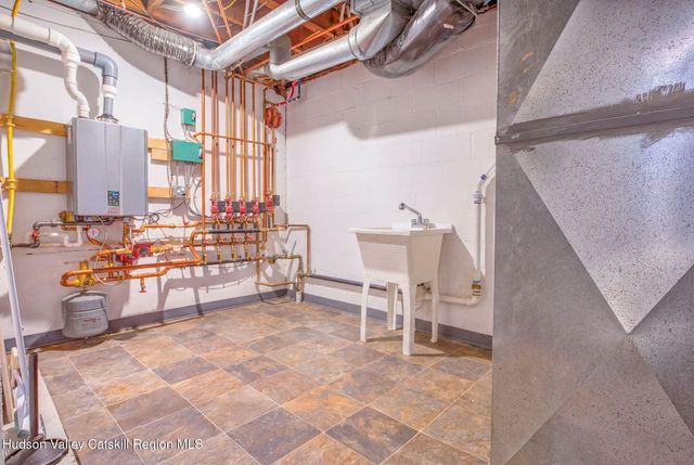 96 Ely Street, Coxsackie, NY 12051