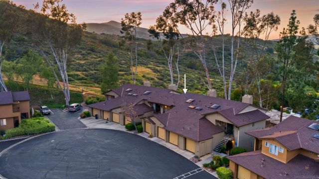 7366 Mission Trails Dr 104, Santee, CA 92071