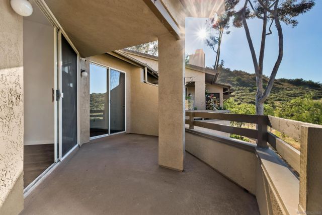 7366 Mission Trails Dr 104, Santee, CA 92071