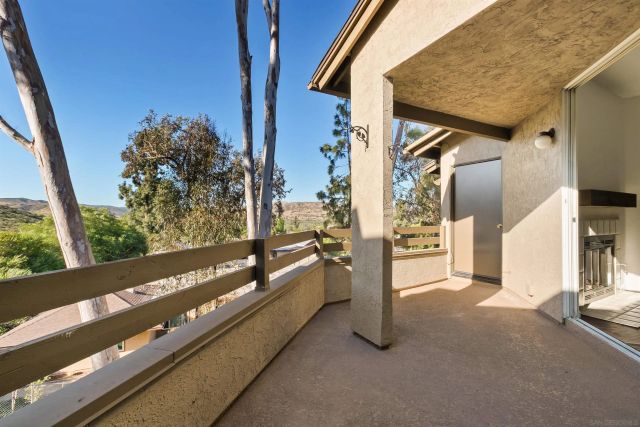 7366 Mission Trails Dr 104, Santee, CA 92071