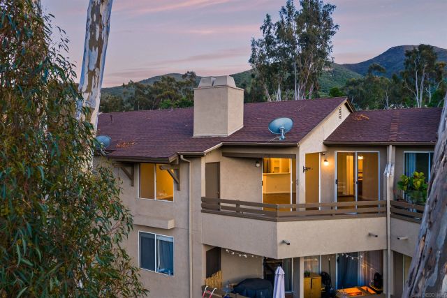 7366 Mission Trails Dr 104, Santee, CA 92071