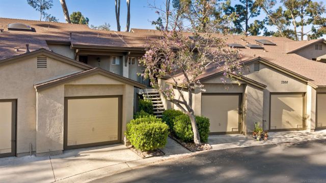 7366 Mission Trails Dr 104, Santee, CA 92071