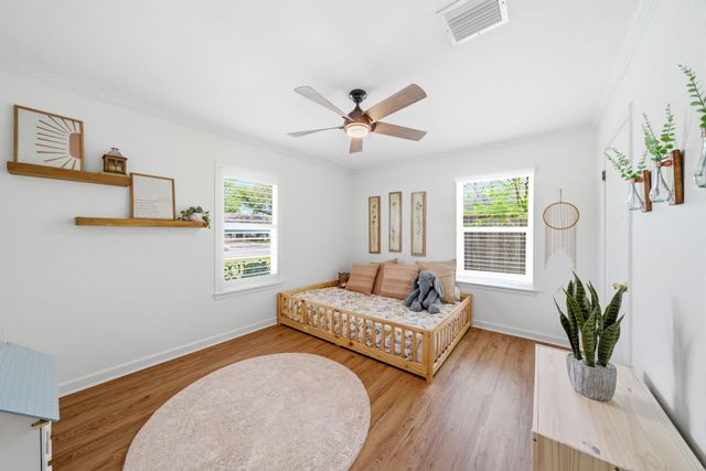 1925 Althea Drive, Houston, TX 77018