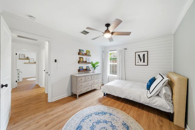 1925 Althea Drive, Houston, TX 77018