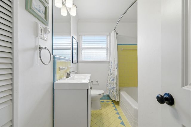 1925 Althea Drive, Houston, TX 77018