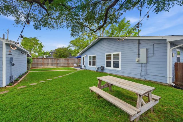 1925 Althea Drive, Houston, TX 77018