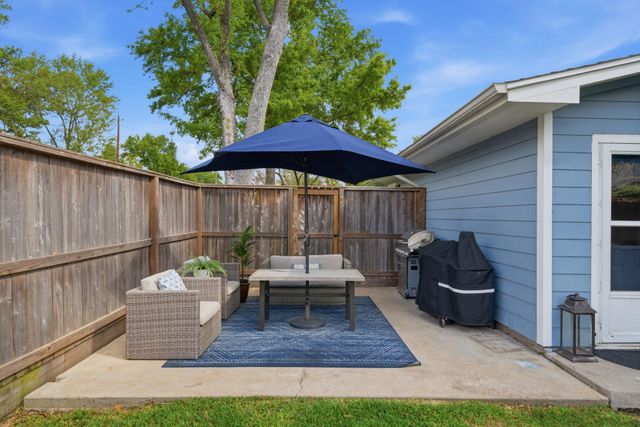 1925 Althea Drive, Houston, TX 77018